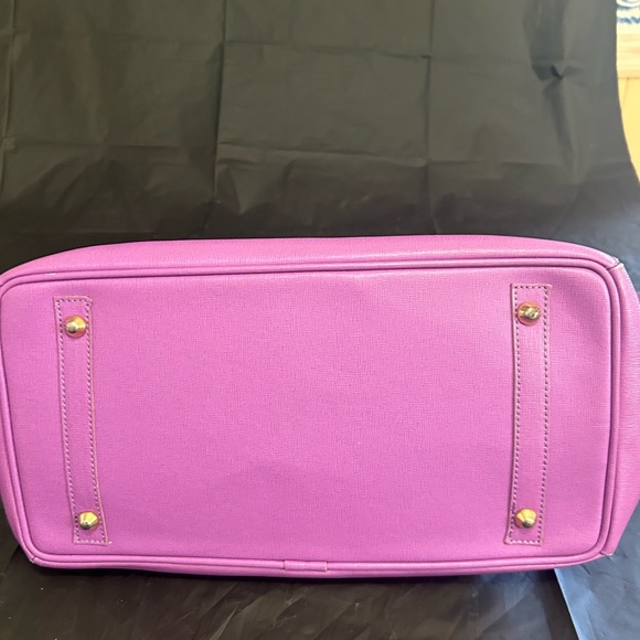 Structured made in Italy Leather Satchel in Orchid with Gold Hardware - Picture 6 of 6
